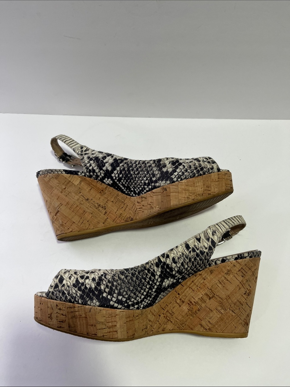 Stuart Weitzman Snake-Print Cork Wedge Slingback Sandals - Black & Cream Sz 9.5 - Picture 1 of 8